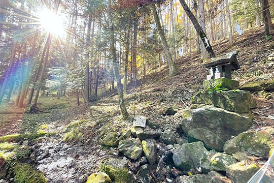 水神様の祠